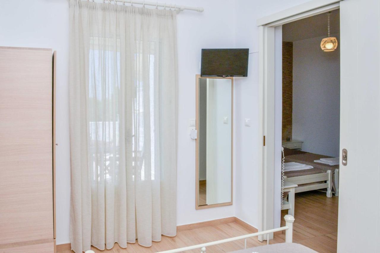 Sunshine Hotel Naxos City Екстериор снимка
