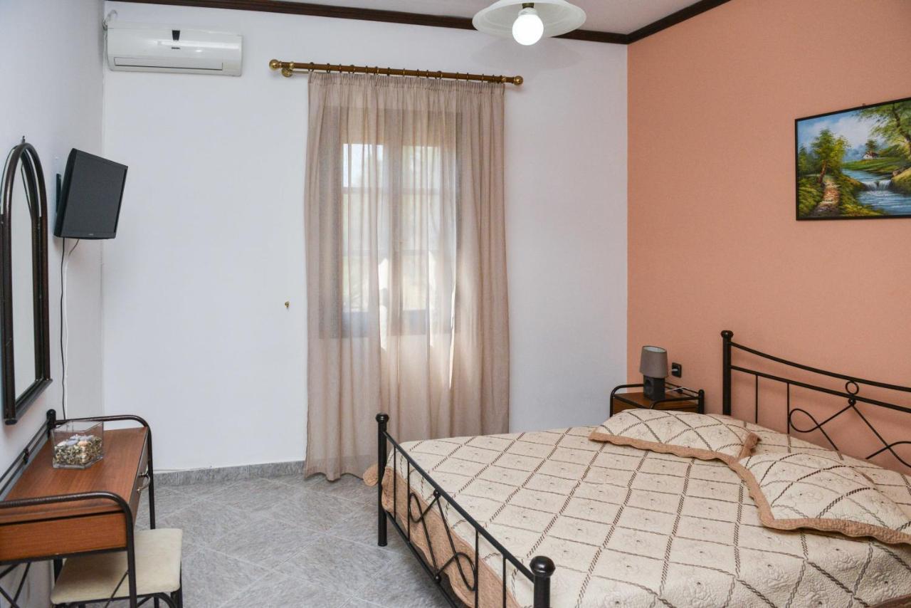 Sunshine Hotel Naxos City Екстериор снимка