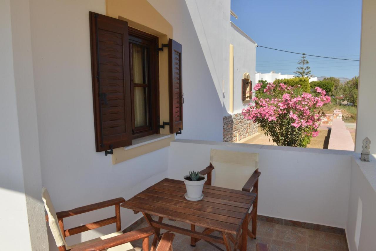 Sunshine Hotel Naxos City Екстериор снимка